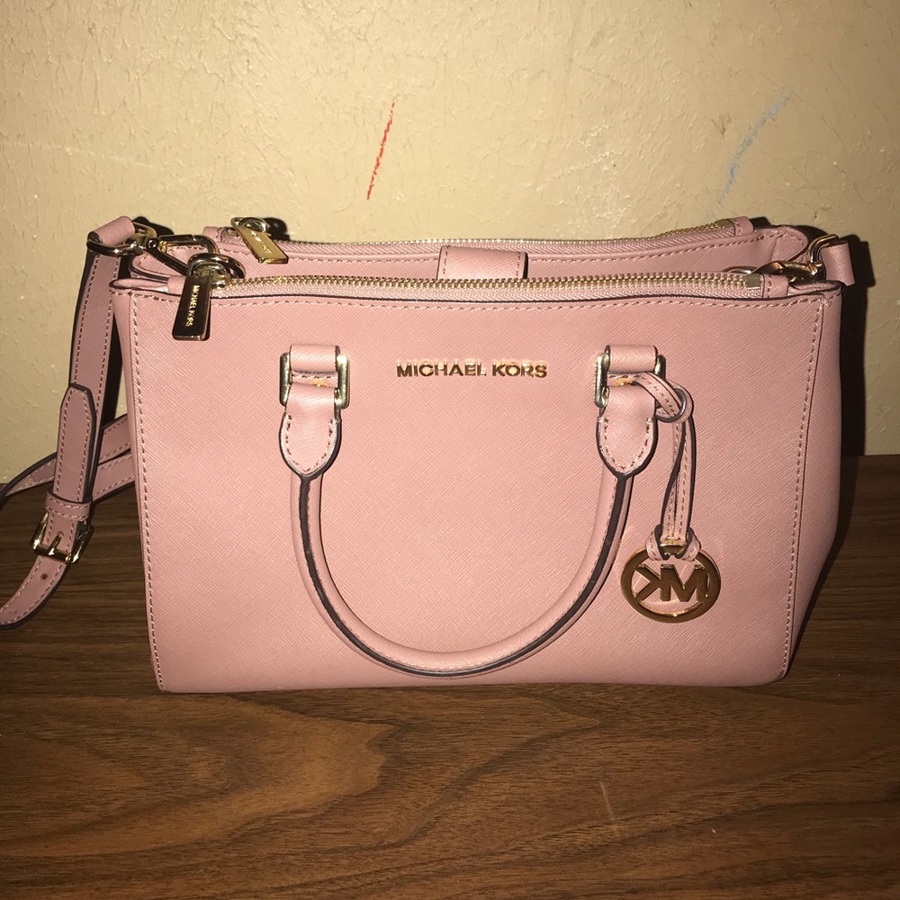 Michael Kors Small Sutton
